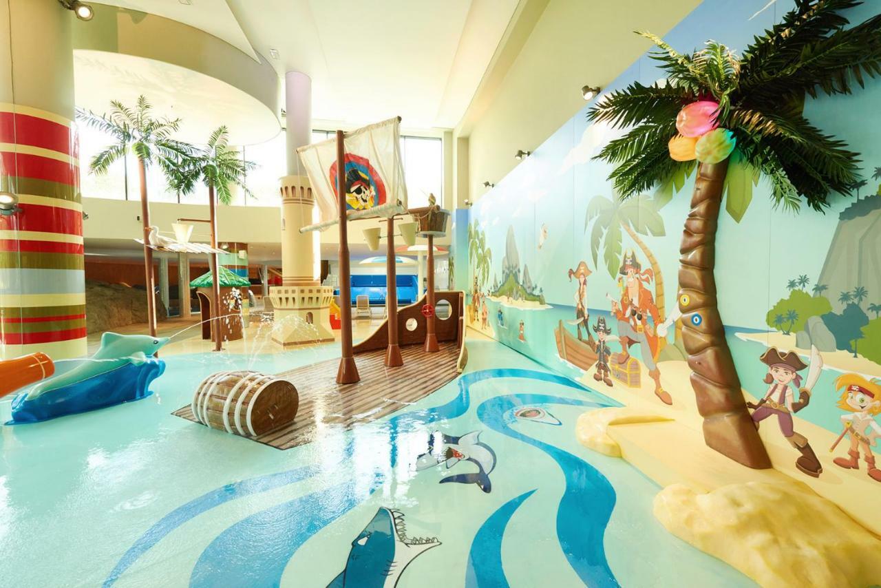 Vacationclub - Baltic Park Molo Apartament C104 シフィノウイシチェ エクステリア 写真