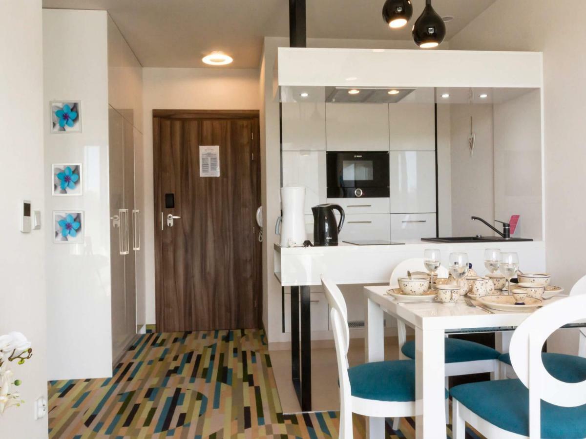 Vacationclub - Baltic Park Molo Apartament C104 シフィノウイシチェ エクステリア 写真
